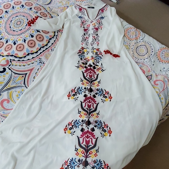SHEIN Dresses & Skirts - White printed dress
